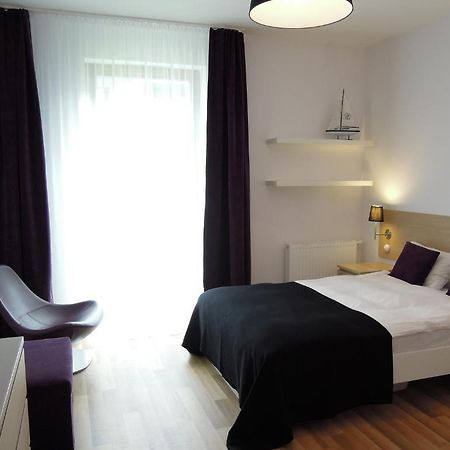 Apartamenty Karawela - Nadmorski Dwor Гданськ Номер фото