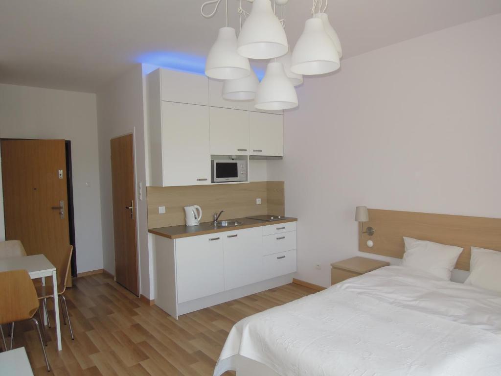 Apartamenty Karawela - Nadmorski Dwor Гданськ Номер фото