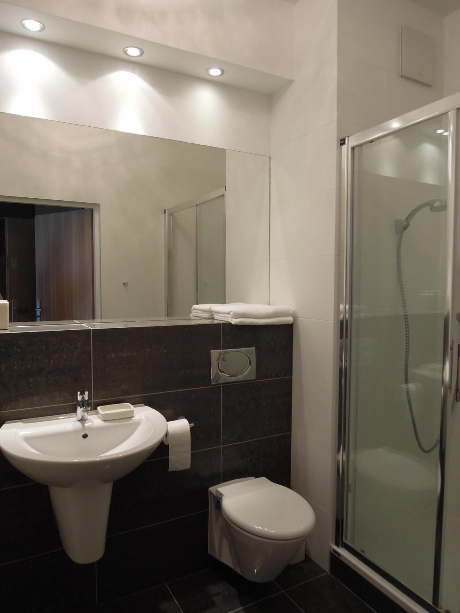 Apartamenty Karawela - Nadmorski Dwor Гданськ Екстер'єр фото