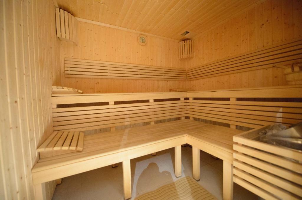 Apartamenty Karawela - Nadmorski Dwor Гданськ Екстер'єр фото